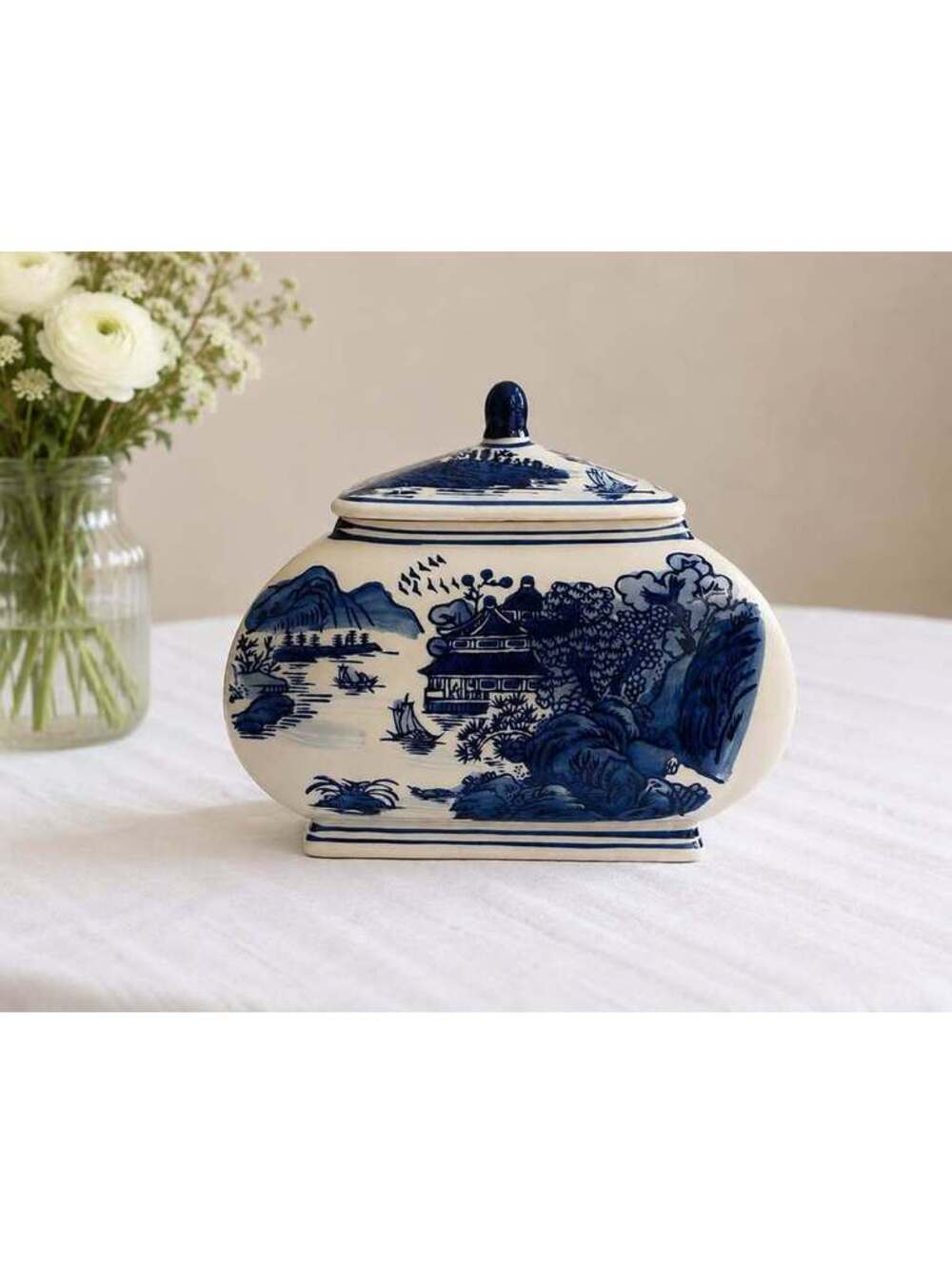 VTG Blue White Chinoiserie Lidded Jar Blue Willow Nanking Style Porcelain Tureen